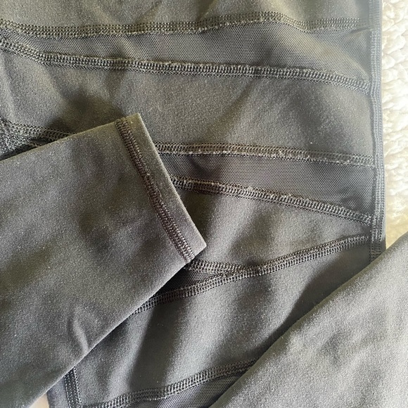 Lululemon leggings - Picture 6 of 7